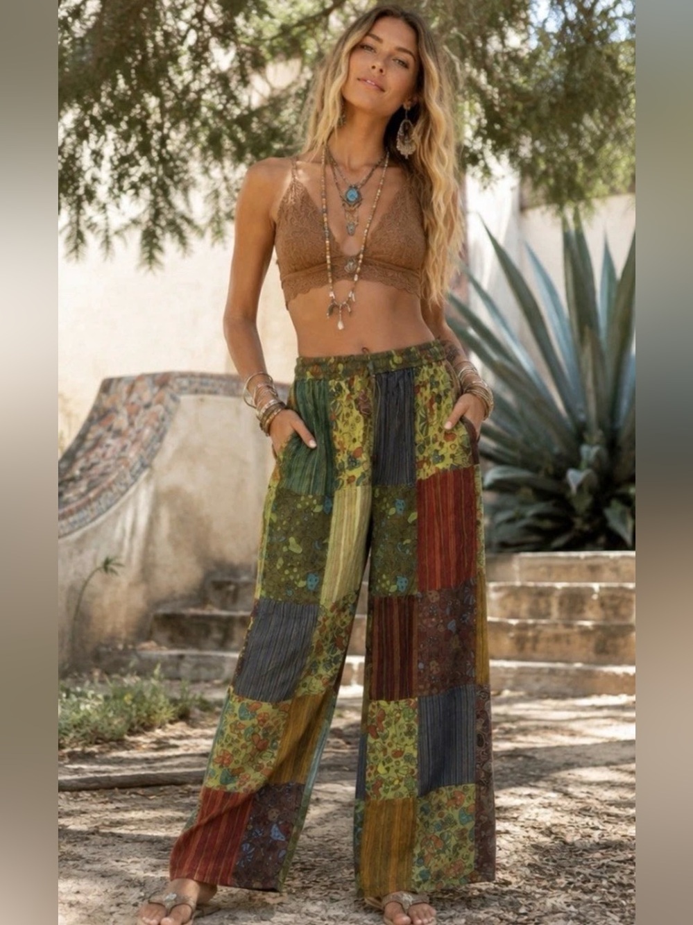 H018 NWT Kathmandu M/L w 13-20 Olive Multi Patchwork Wide-Leg Pants